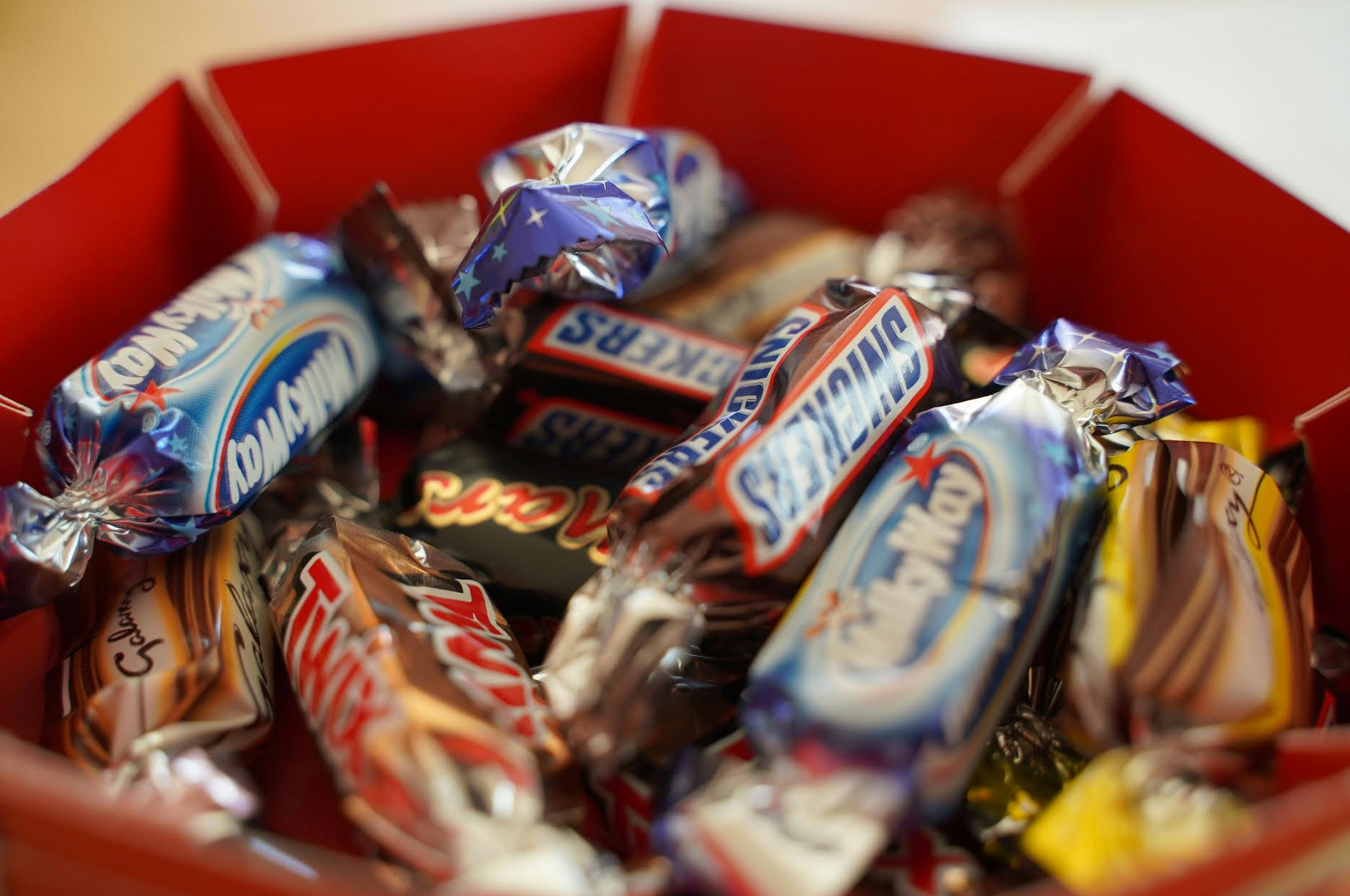 Top 10 American-Made Candies You Can’t Find Abroad